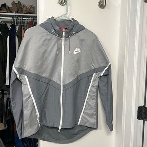 Nike women’s retro rain jacket